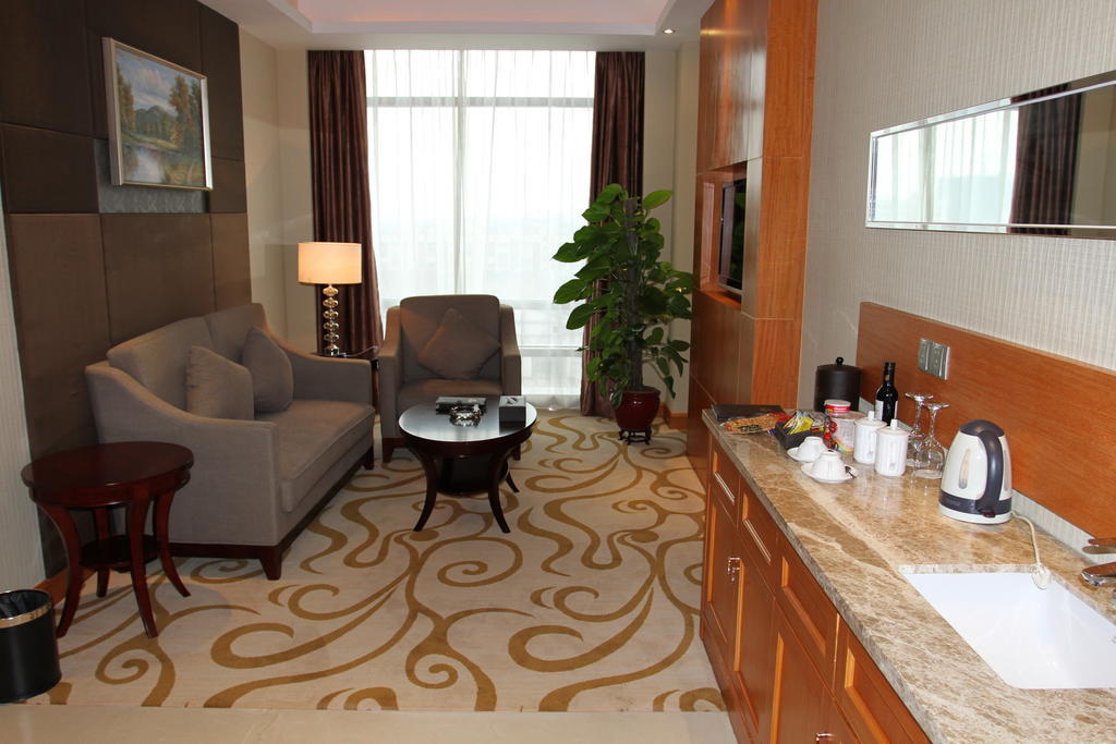 Nanhai Jiayi International Hotel Foshan Quarto foto